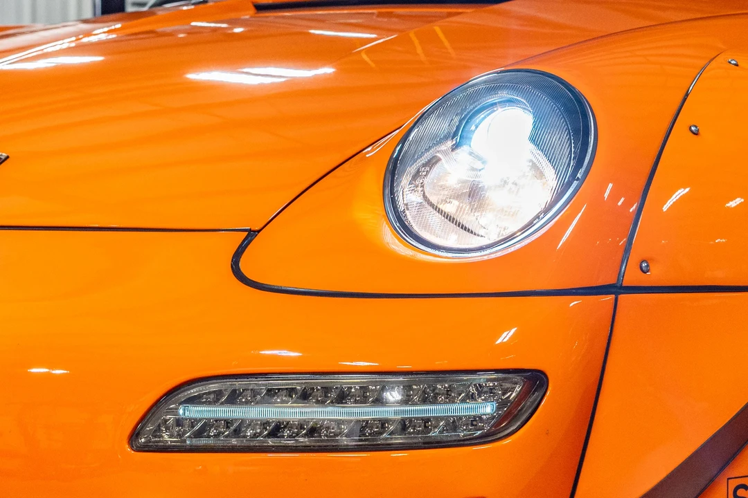 1995 Porsche 993 Carrera - Image 16 of 31