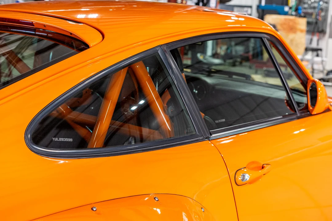 1995 Porsche 993 Carrera - Image 30 of 31