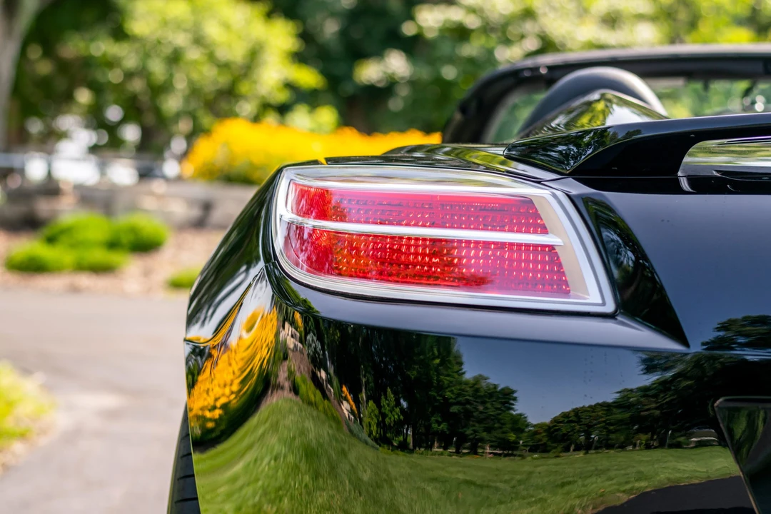 2007 Saturn Sky - Image 25 of 31