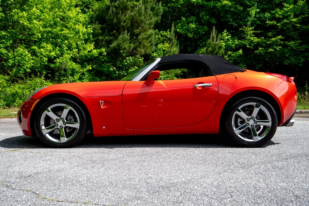 2008 Pontiac Solstice GXP - Image 15 of 31