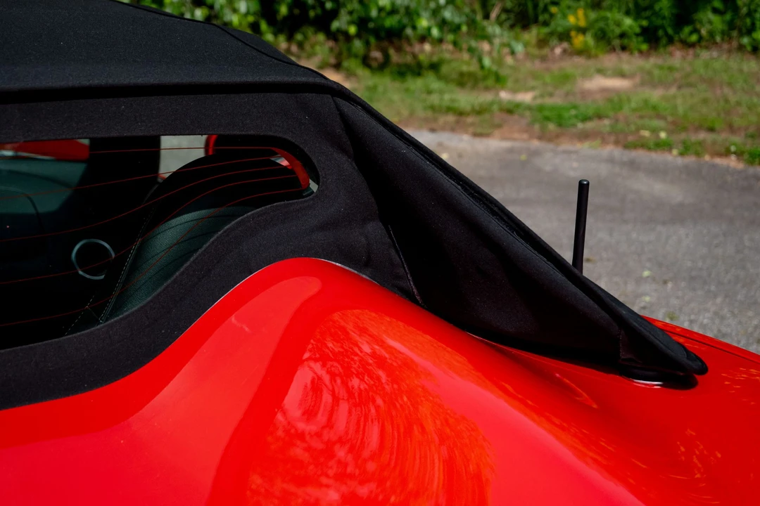 2008 Pontiac Solstice GXP - Image 29 of 31