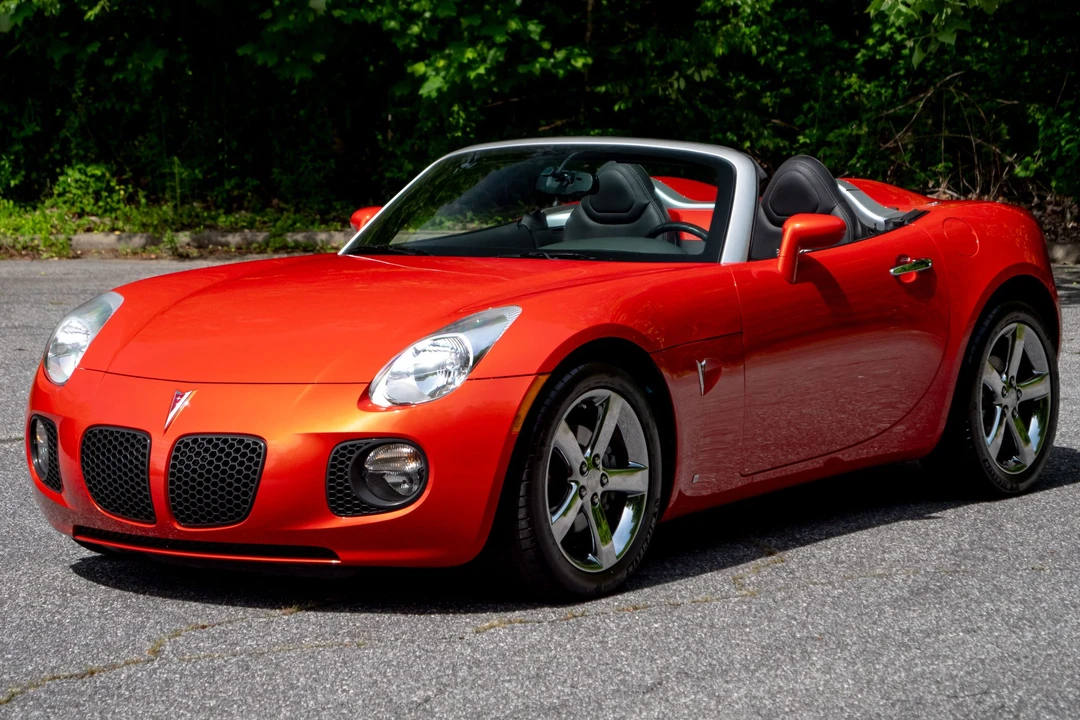 2008 Pontiac Solstice GXP - Image 3 of 31