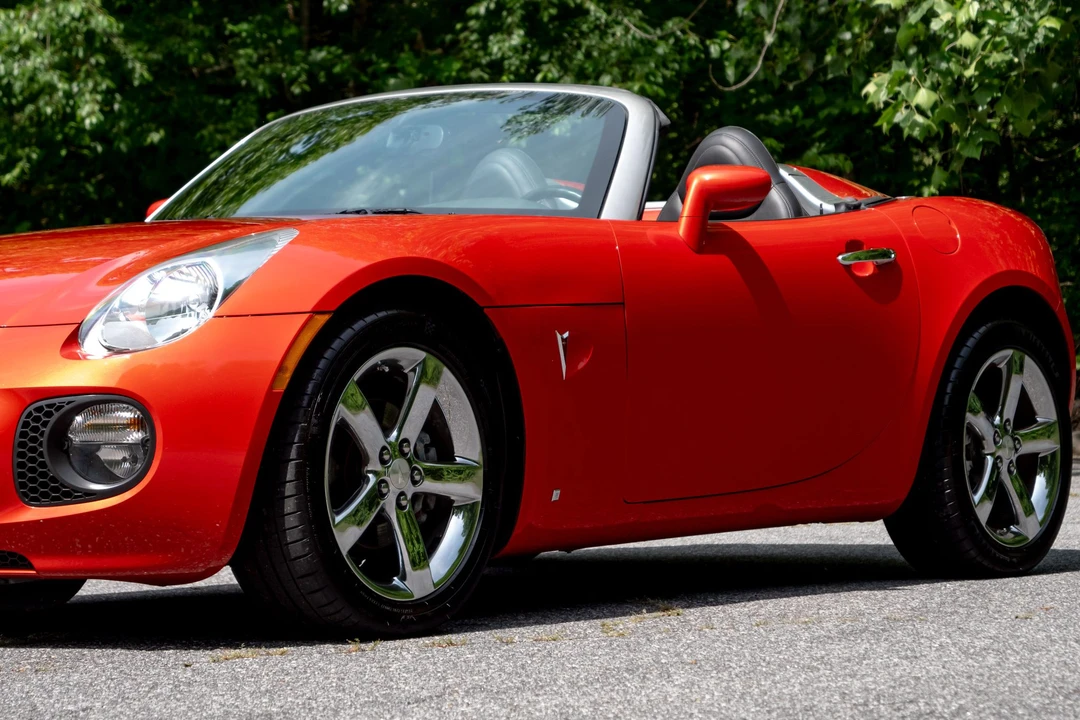 2008 Pontiac Solstice GXP - Image 20 of 31