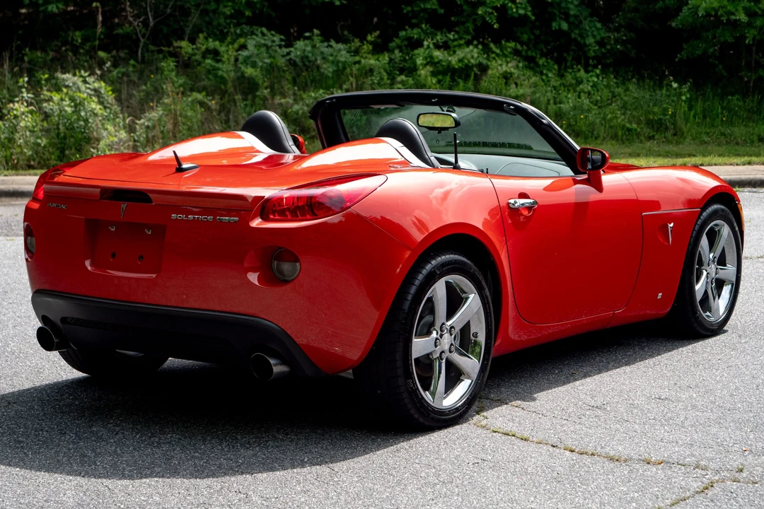 2008 Pontiac Solstice GXP - Image 11 of 31