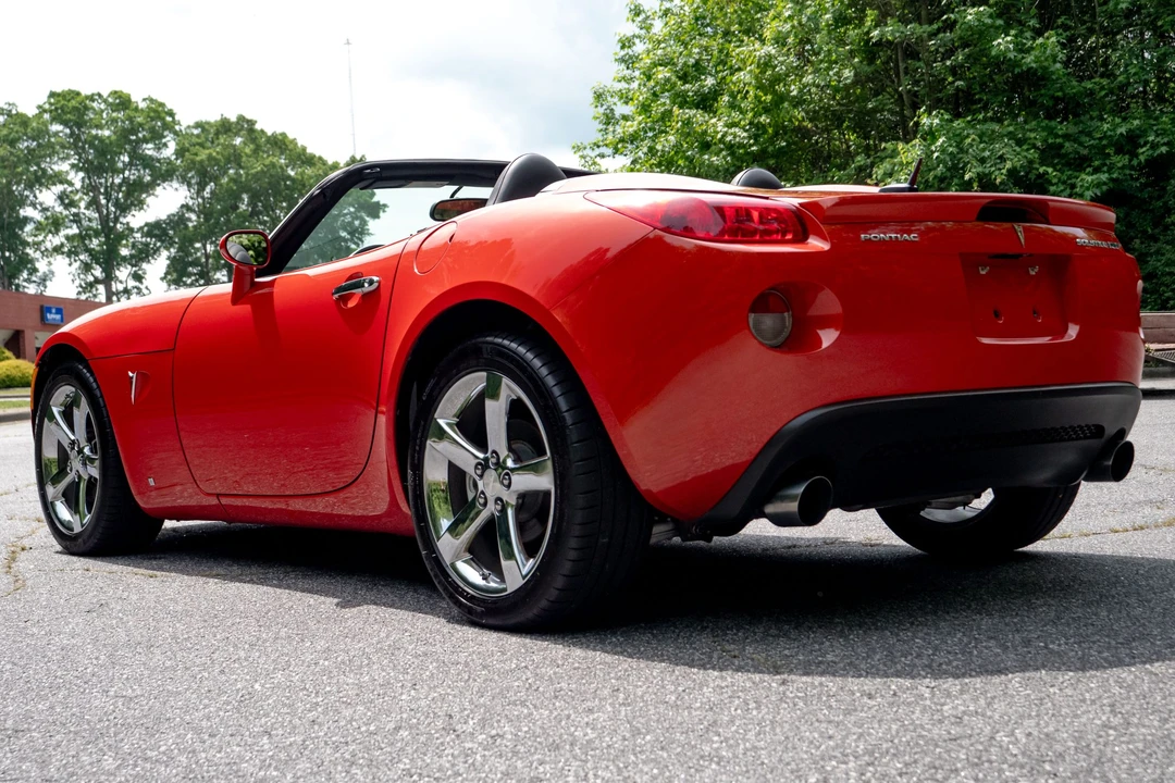 2008 Pontiac Solstice GXP - Image 13 of 31