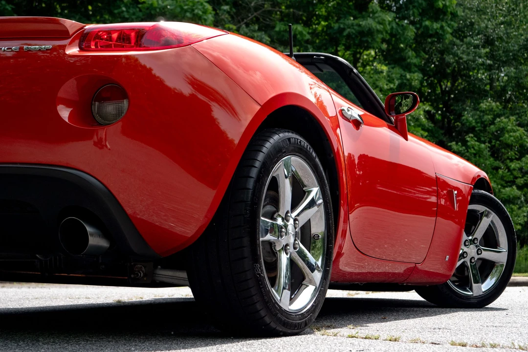 2008 Pontiac Solstice GXP - Image 23 of 31