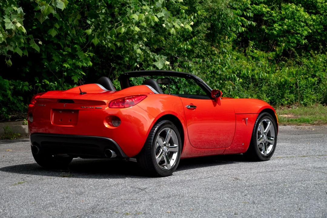 2008 Pontiac Solstice GXP - Image 10 of 31