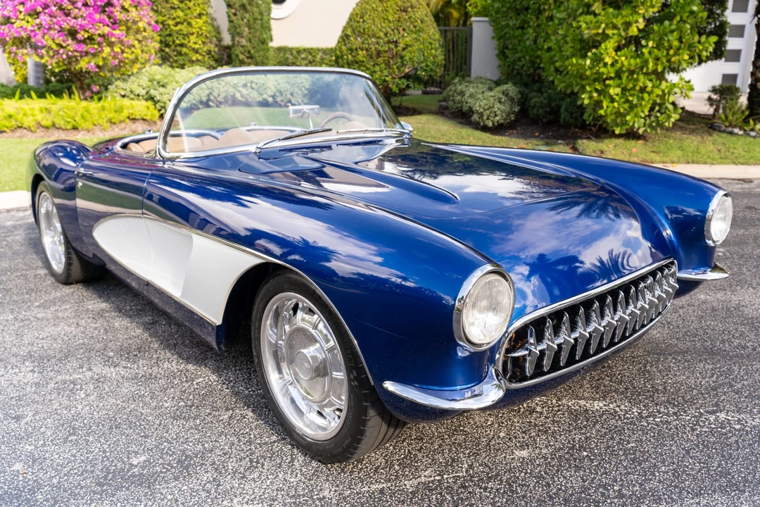 Chevrolet Corvette C1 - Image 8 of 31