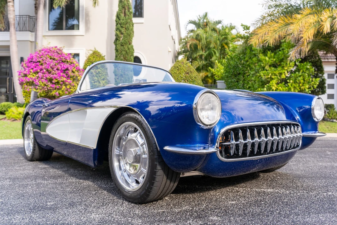 Chevrolet Corvette C1 - Image 7 of 31