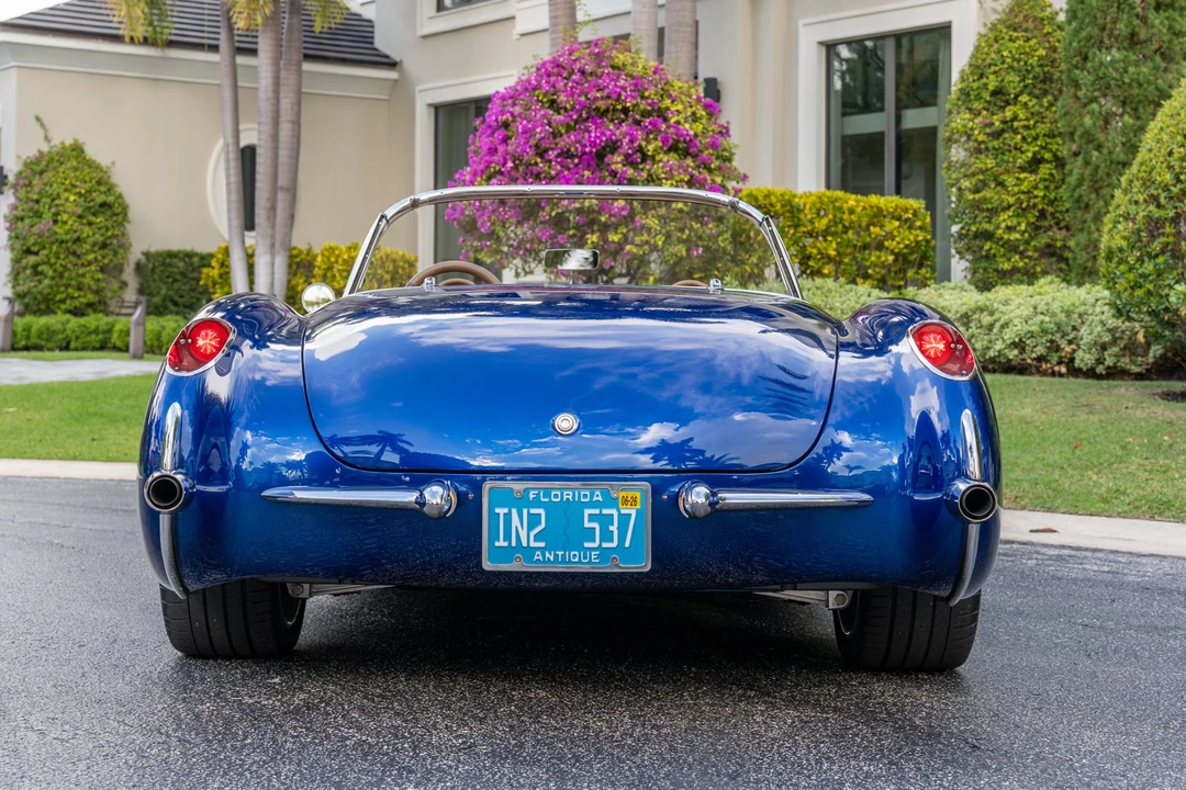 Chevrolet Corvette C1 - Image 17 of 31