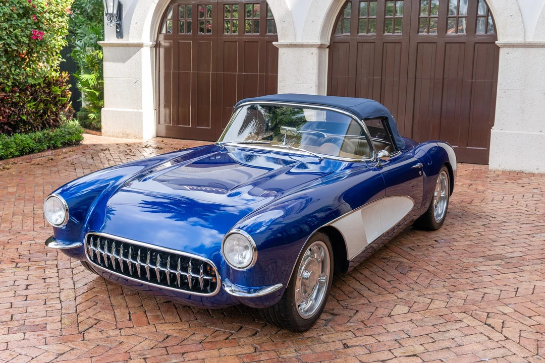 Chevrolet Corvette C1 - Image 31 of 31