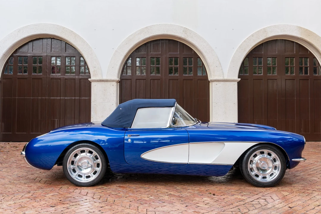 Chevrolet Corvette C1 - Image 26 of 31