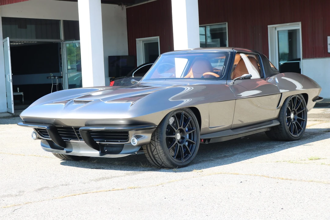 1964 Chevrolet Corvette C2 - Image 2 of 31