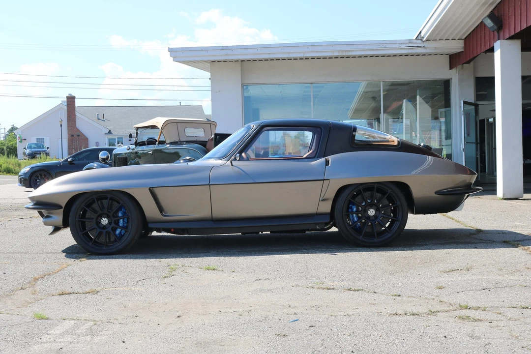 1964 Chevrolet Corvette C2 - Image 23 of 31