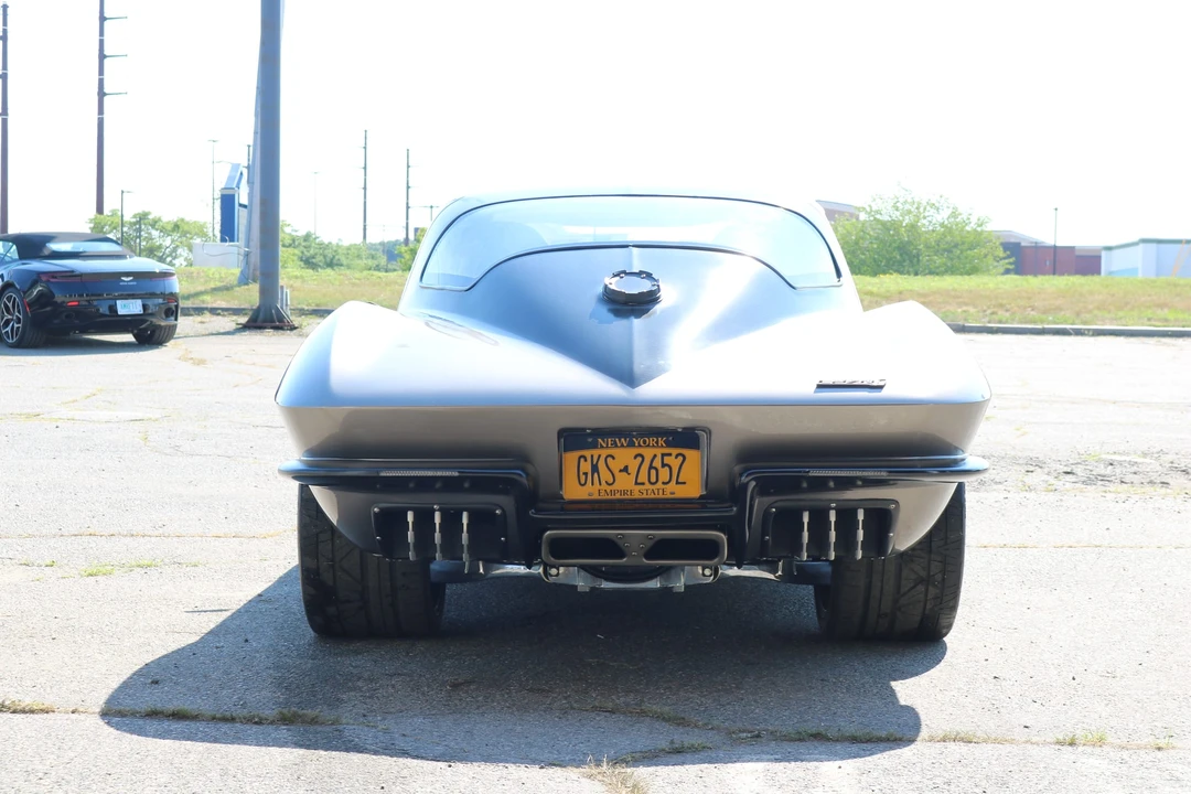 1964 Chevrolet Corvette C2 - Image 17 of 31