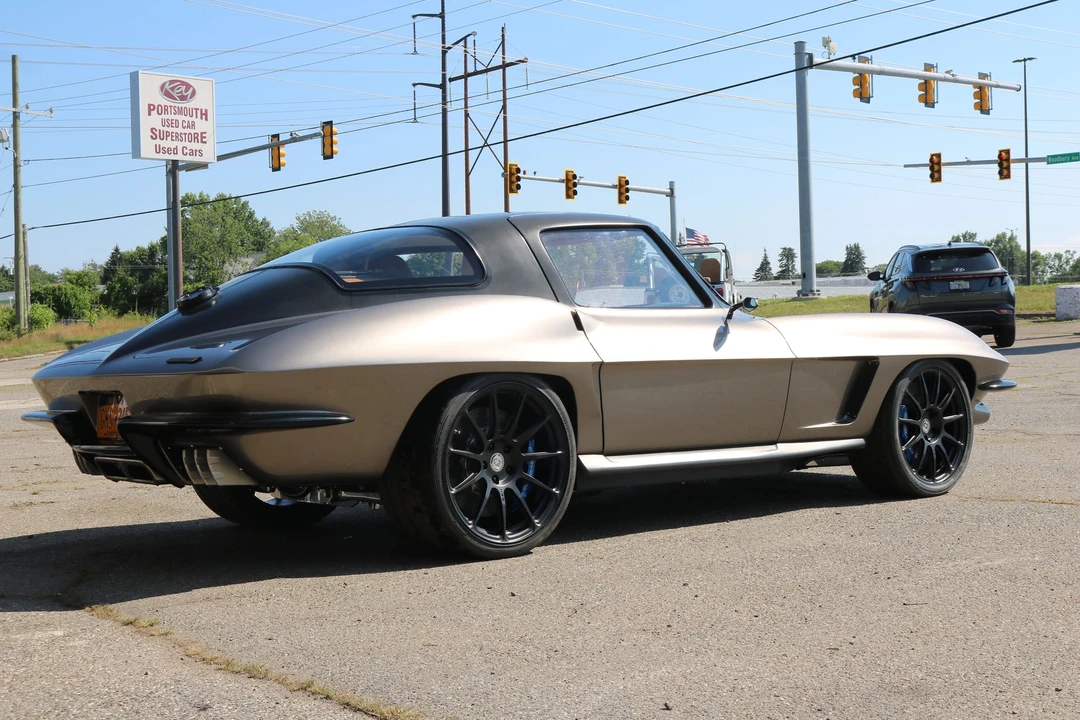 1964 Chevrolet Corvette C2 - Image 13 of 31