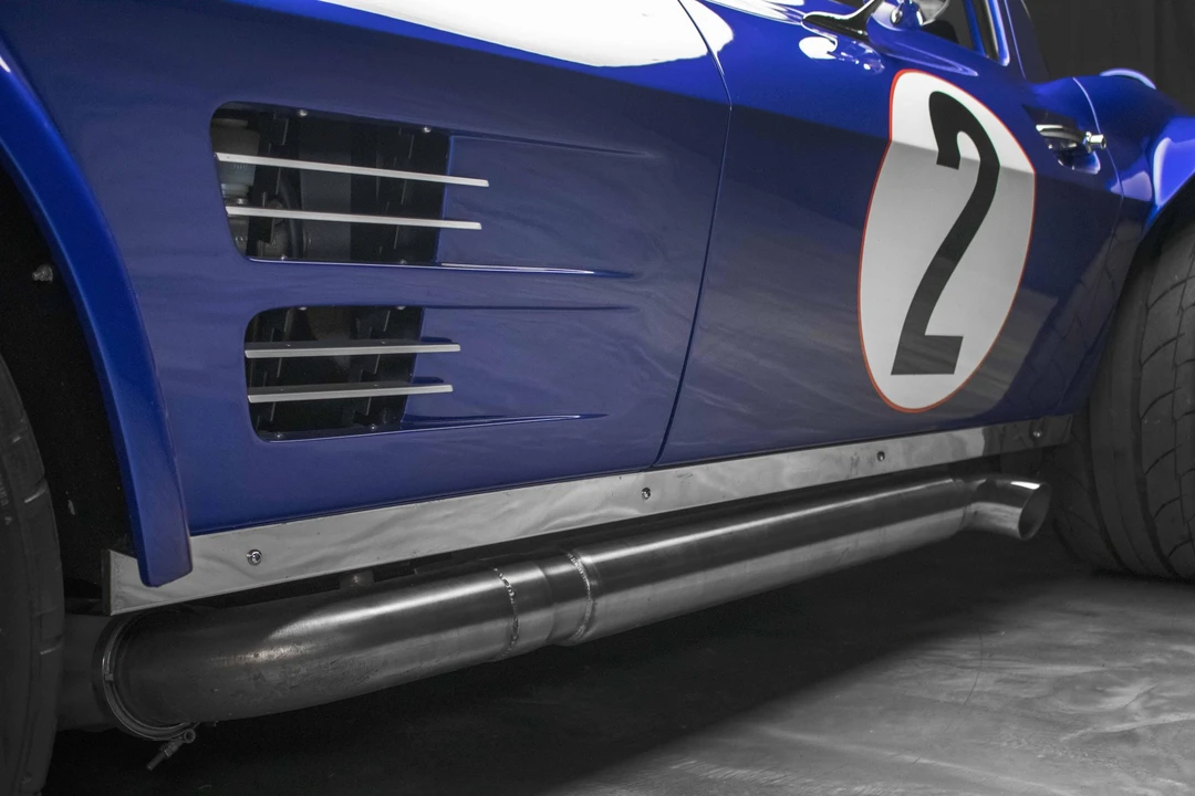 Chevrolet Corvette C2 - Image 19 of 31