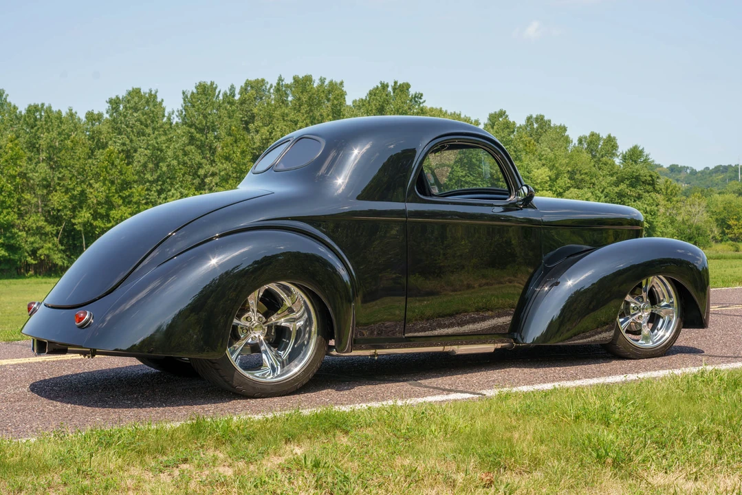 Willys Americar Coupe - Image 16 of 31
