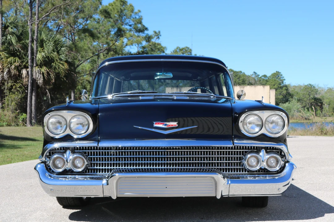 1958 Chevrolet Task Force - Image 4 of 31