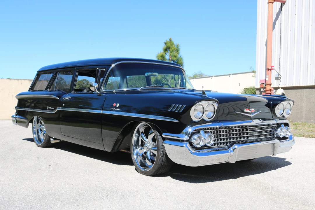 1958 Chevrolet Task Force - Image 6 of 31