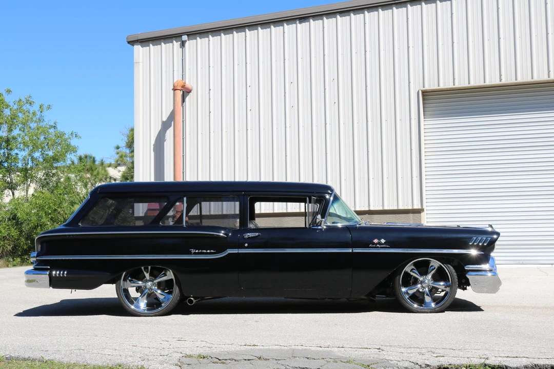 1958 Chevrolet Task Force - Image 7 of 31