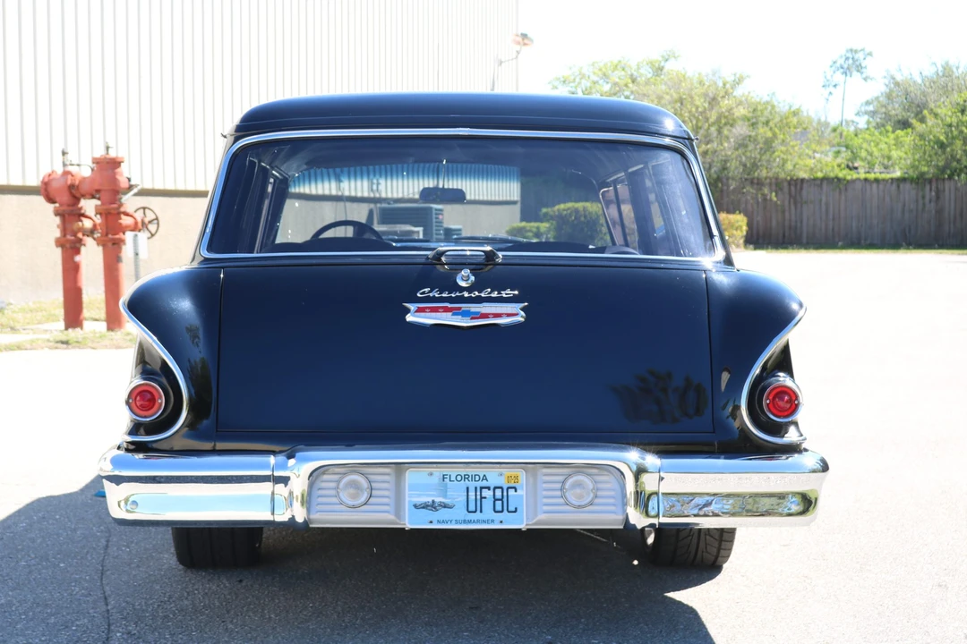1958 Chevrolet Task Force - Image 12 of 31