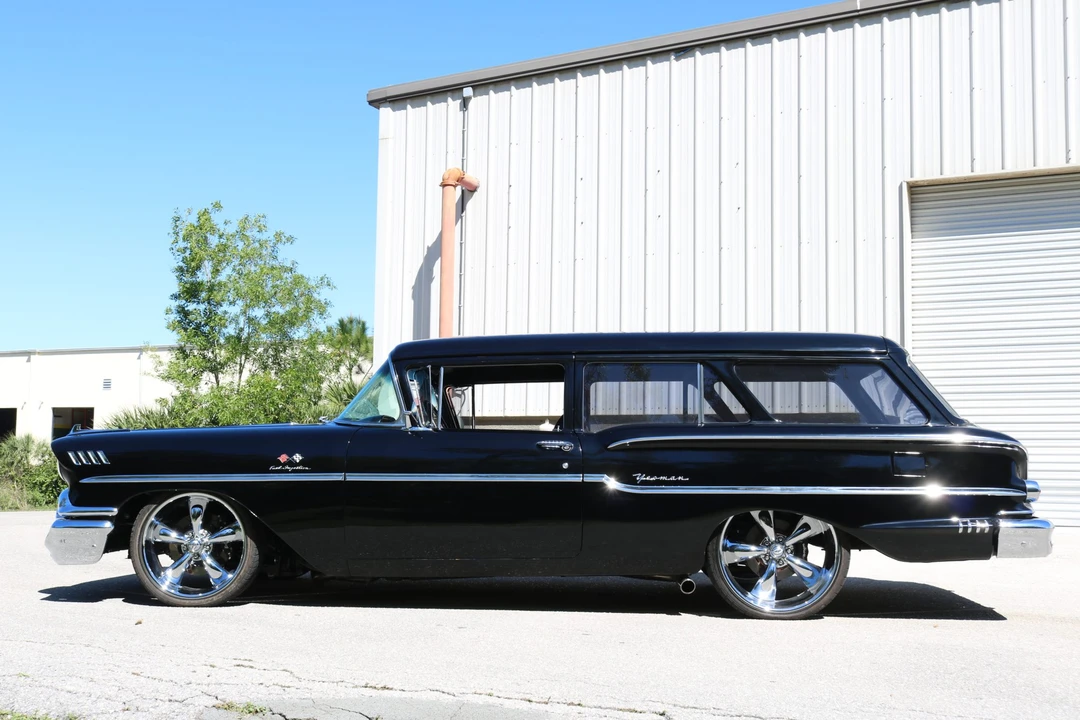 1958 Chevrolet Task Force - Image 15 of 31