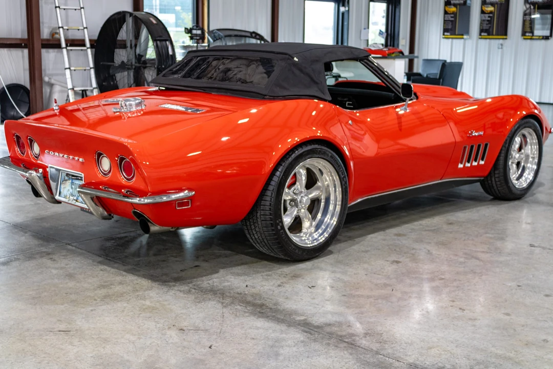 1969 Chevrolet Corvette C3 - Image 18 of 31