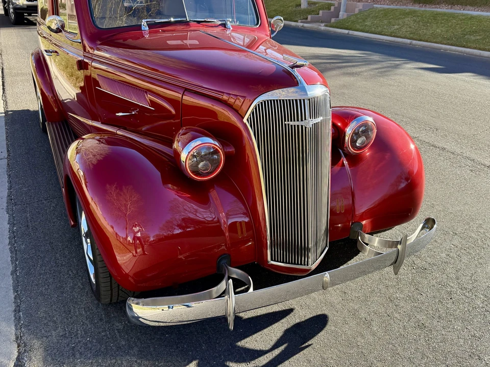 1937 Chevrolet Standard & Master & Master Deluxe & Special Deluxe - Image 28 of 31