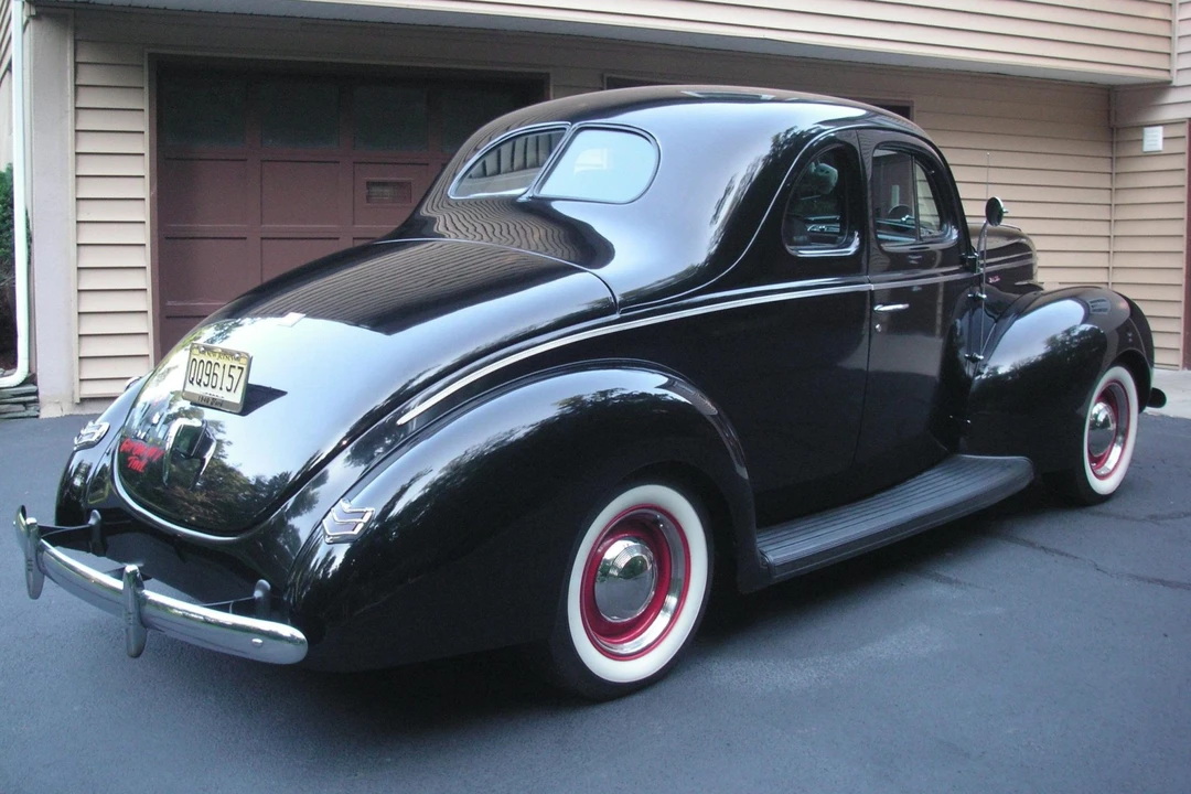 1940 Ford Standard & Deluxe & Super Deluxe - Image 9 of 31