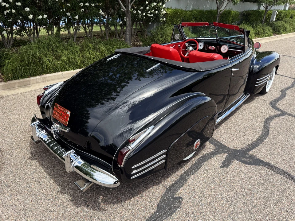 1941 Cadillac Series 62 1st Gen - Image 14 of 31