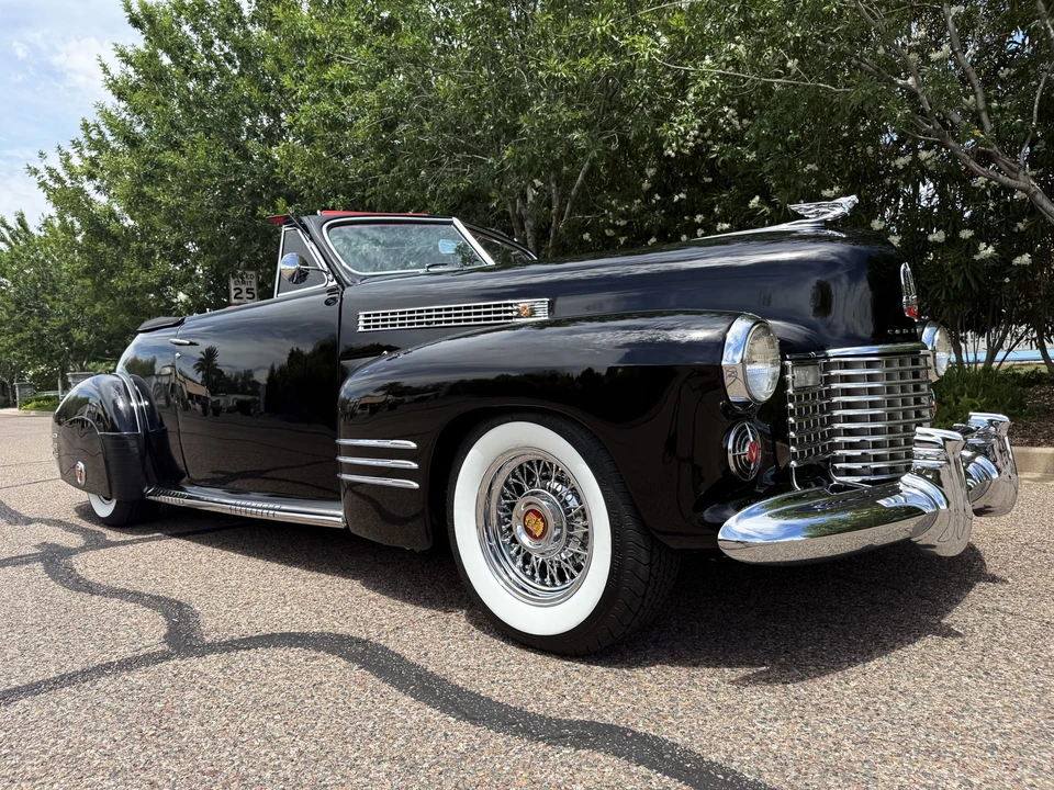 1941 Cadillac Series 62 1st Gen - Image 11 of 31