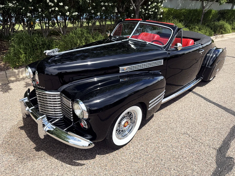 1941 Cadillac Series 62 1st Gen - Image 2 of 31