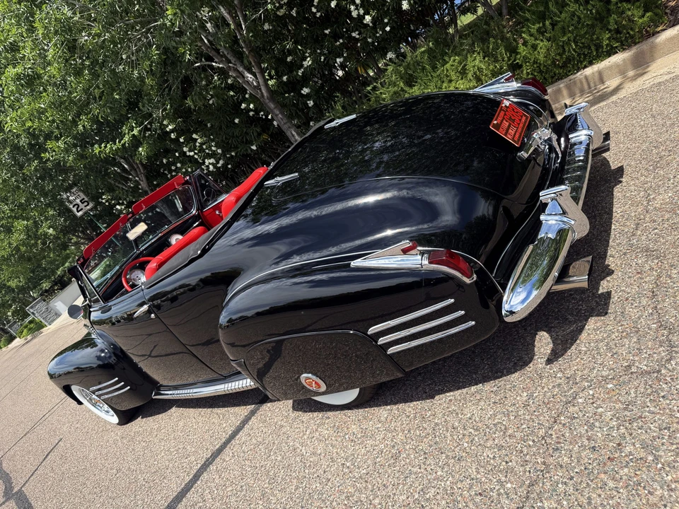 1941 Cadillac Series 62 1st Gen - Image 23 of 31
