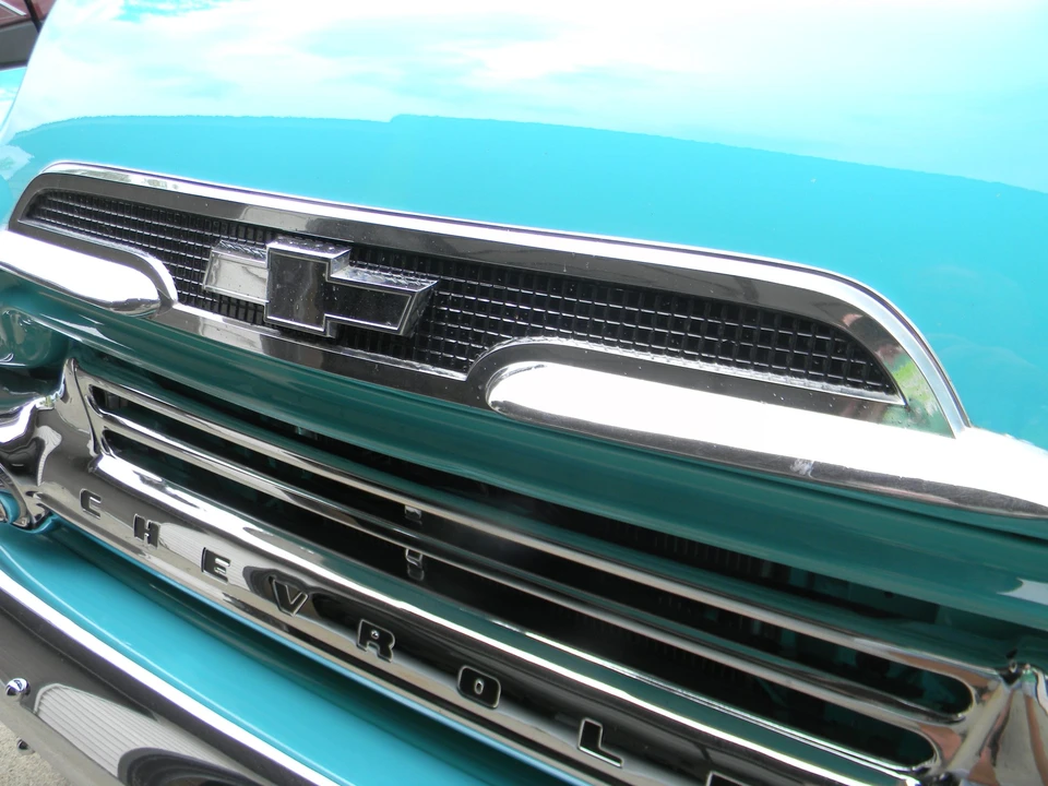 1959 Chevrolet Task Force - Image 15 of 31