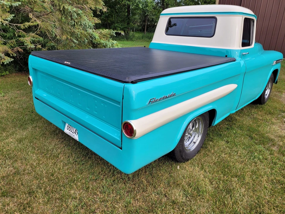 1959 Chevrolet Task Force - Image 6 of 31