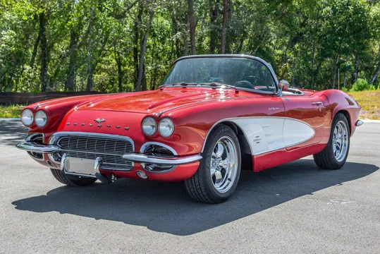 1961 Chevrolet Corvette C1 - Image 2 of 31