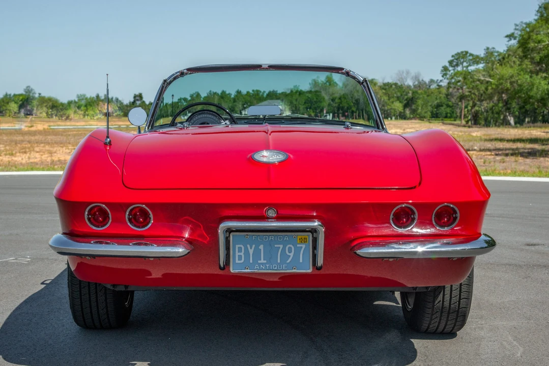 1961 Chevrolet Corvette C1 - Image 5 of 31