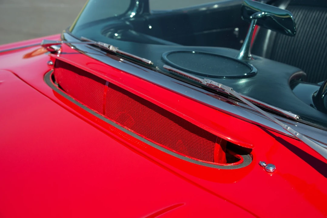 1961 Chevrolet Corvette C1 - Image 14 of 31