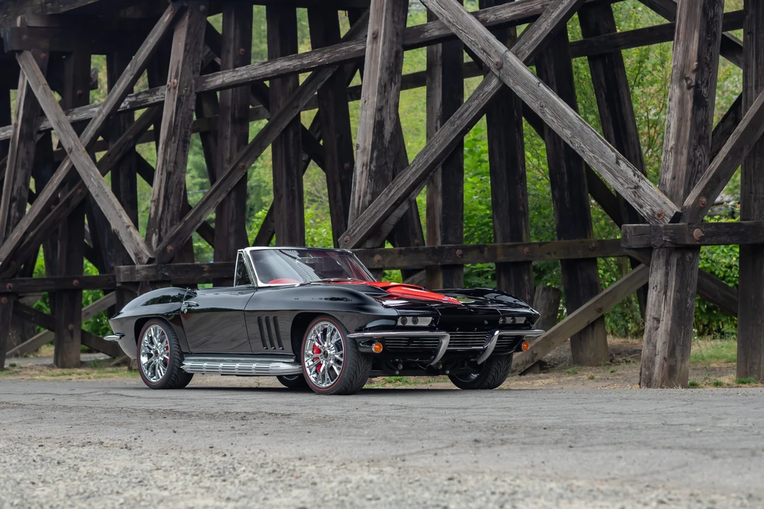 1966 Chevrolet Corvette C2 - Image 13 of 31