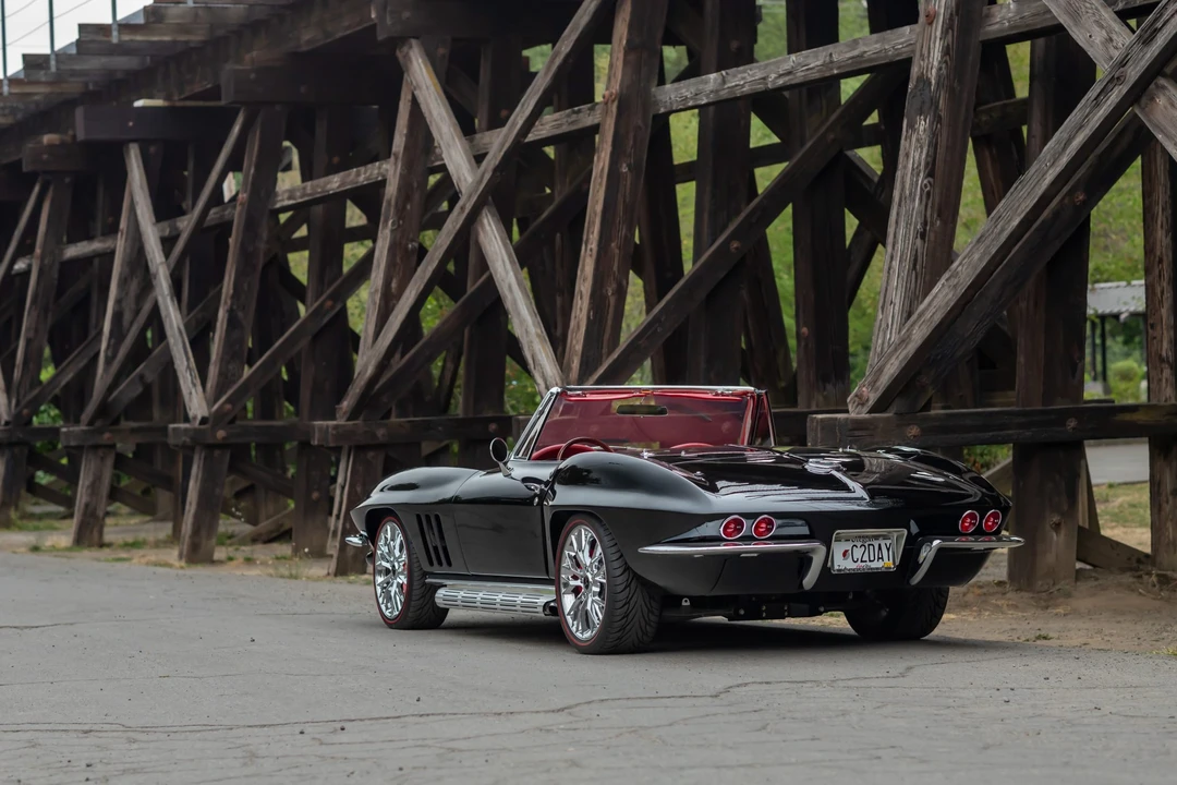 1966 Chevrolet Corvette C2 - Image 19 of 31