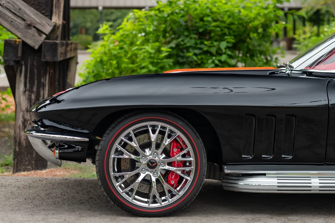 1966 Chevrolet Corvette C2 - Image 25 of 31