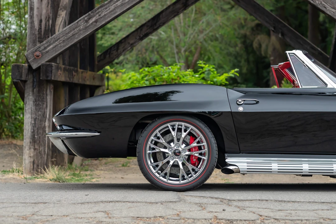 1966 Chevrolet Corvette C2 - Image 28 of 31