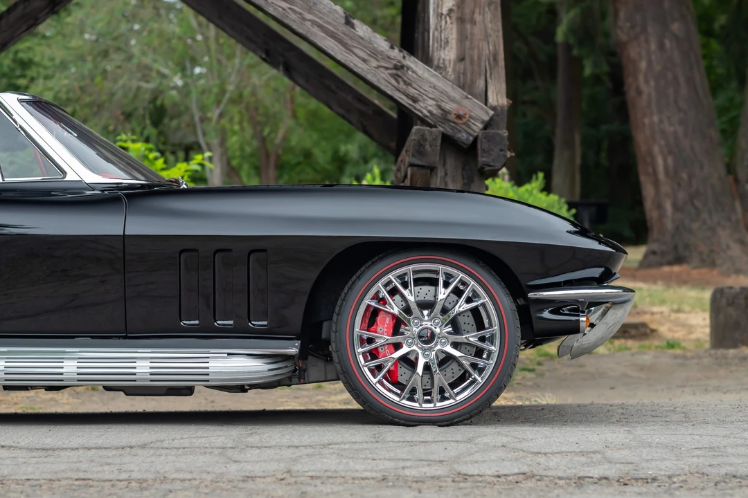 1966 Chevrolet Corvette C2 - Image 30 of 31