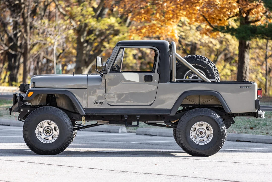 1981 Jeep CJ8 Scrambler - Image 9 of 31