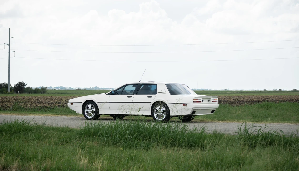 1983 Aston Martin Lagonda - Image 19 of 31