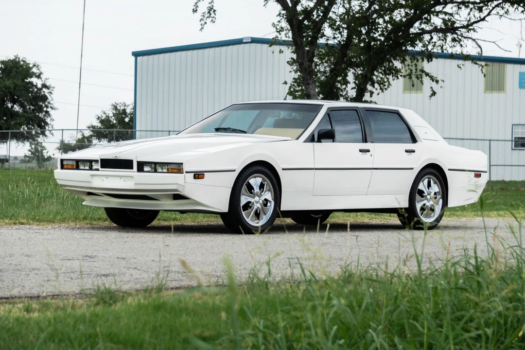 1983 Aston Martin Lagonda - Image 25 of 31