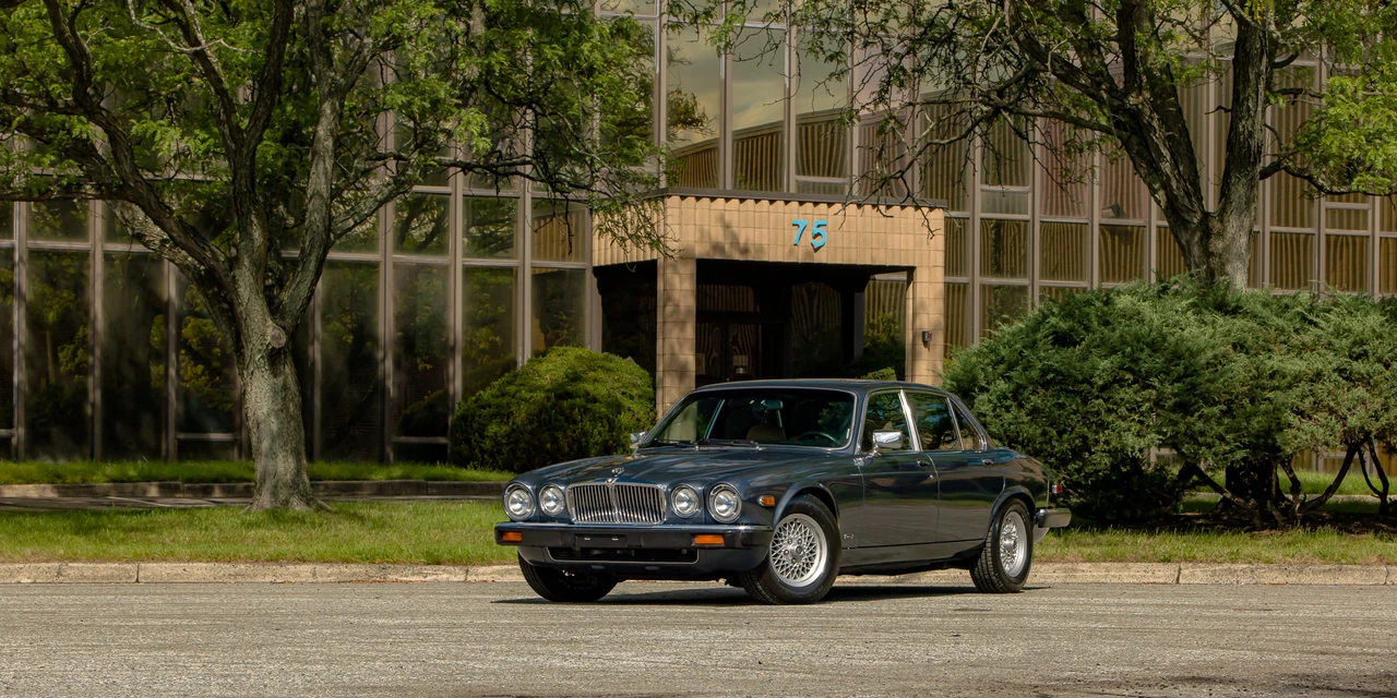 1983 Jaguar XJ Series 3 - Image 3 of 31
