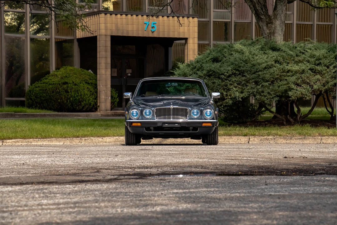 1983 Jaguar XJ Series 3 - Image 25 of 31