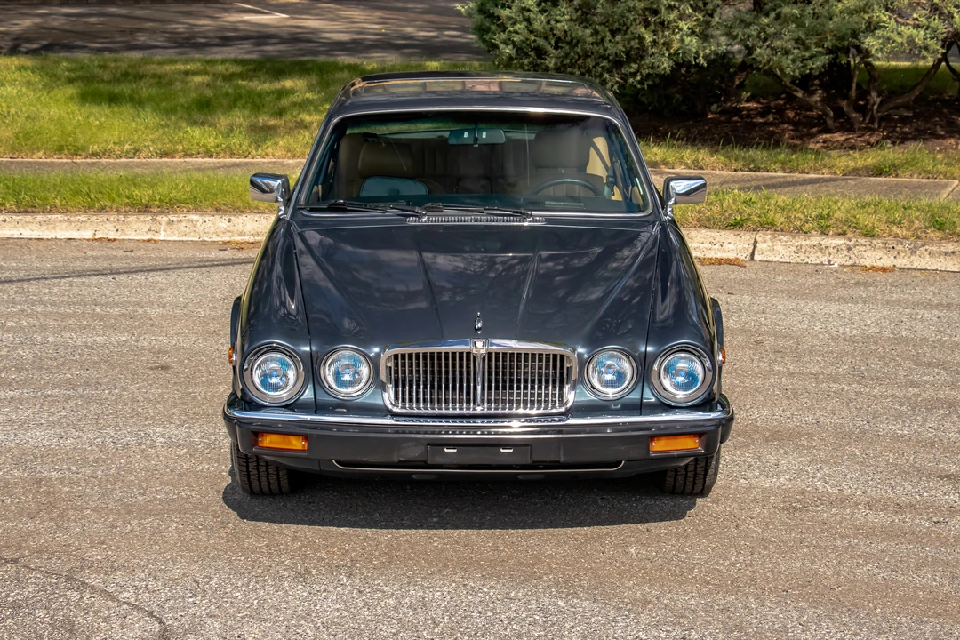1983 Jaguar XJ Series 3 - Image 27 of 31